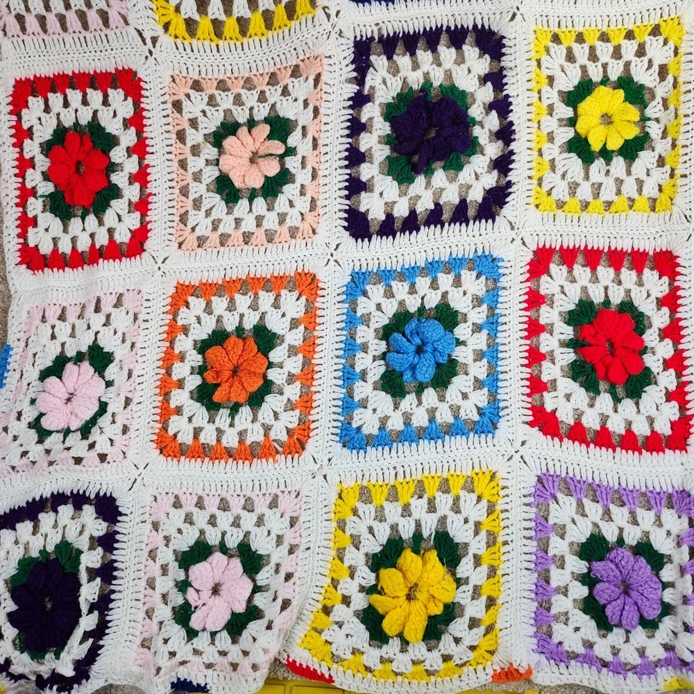 Handmade Afghan Blanket Multi-Color Floral Granny Square Cottagecore‎ 50x70